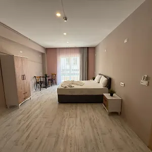 호스텔 사쿠라 스위트